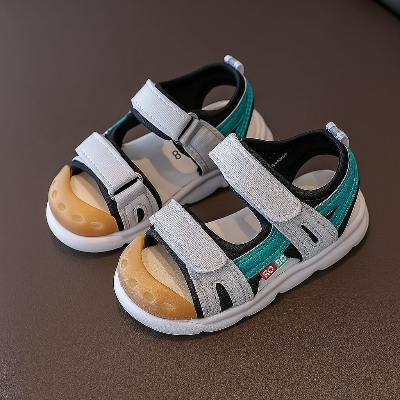 Picture of New Baby Sandals for Summer  Boys and Girls  Fashion slippers  Lining Suitable for Toddlers on the Beach Use Baby slippers