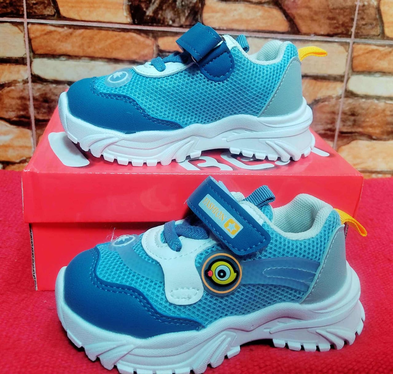 Picture of New Fashion Baby Shoes with Anti-slip Sole Soft PU Material Hot Selling for Kids