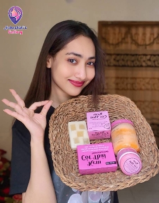 Picture of Kem Cot Thai Special New Combo [Body Cream + Night Cream + Soap]