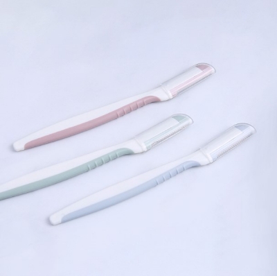 Picture of LMLTOP Premium Eyebrow And Facial Razor (3pcs set) 1 packet