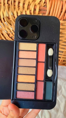 Picture of IPHONE 14 PRO MAX SHAPED 11 COLOR EYESHADOW PALETTE WITH MIRROR BACK
