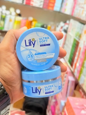 Picture of Lily Ultra Soft Serum Bright Face Serum Gel- 50g
