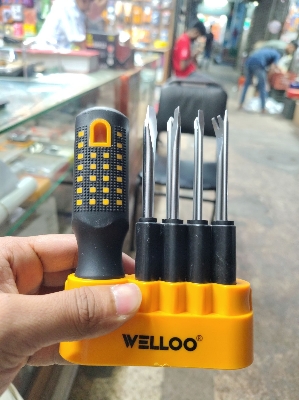 Picture of 🛠️ WELLOO 9-Pcs Screwdriver Set | Multi-Purpose Hand Tool Set – SDRS009 (Yellow)