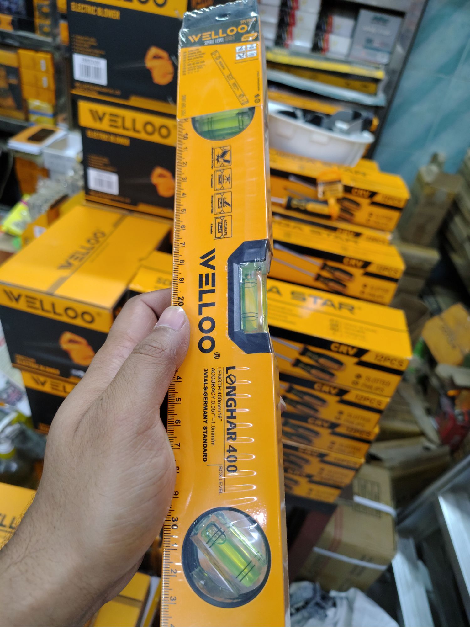 Picture of WELLOO 16" Inch Magnetic Speed Level SPL6040 🛠️📏 (Yellow)