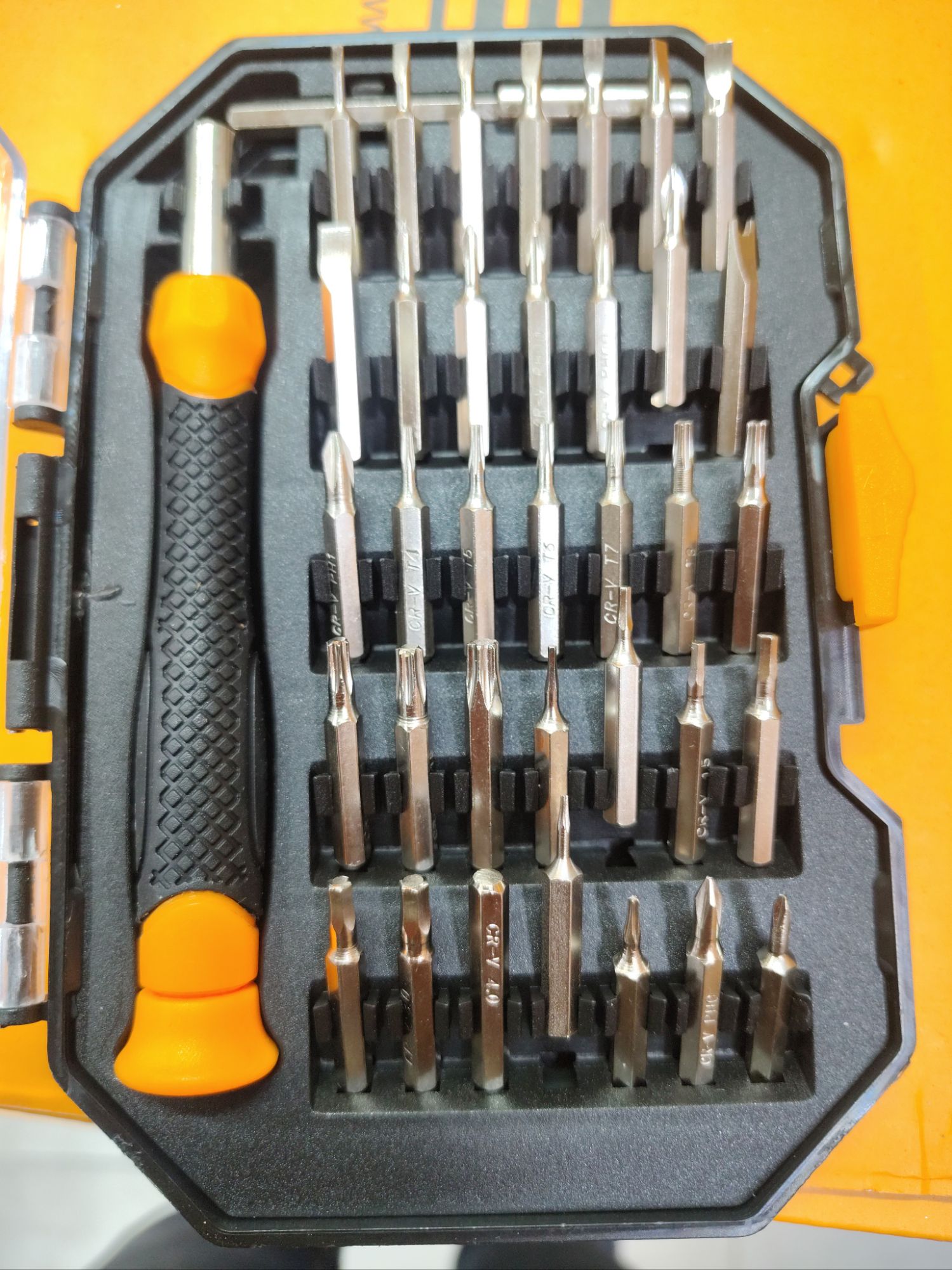 Picture of WELLOO 37Pcs Precision Screwdriver Set For Multipurpose Usage SCT01037 (Black)