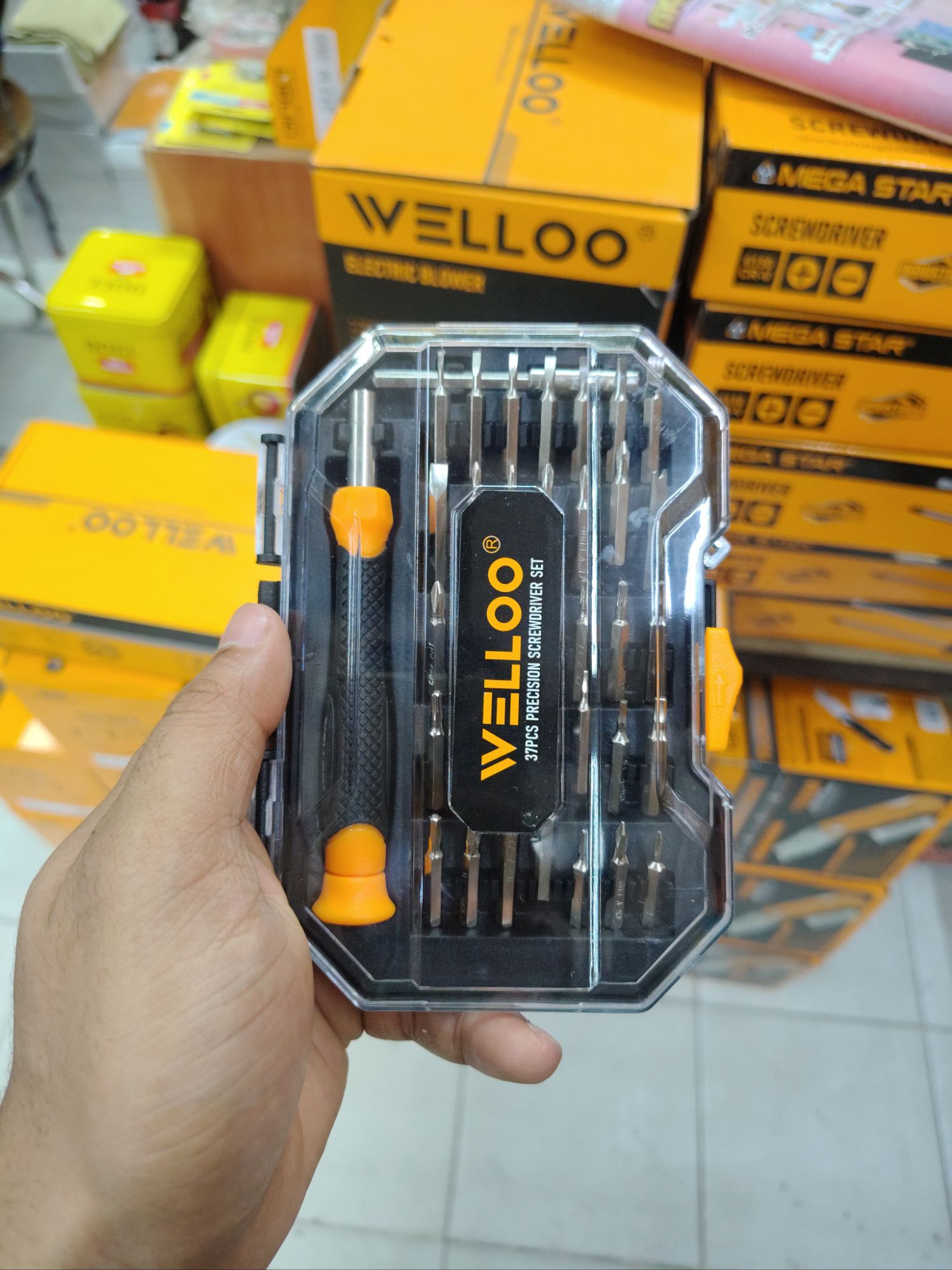 Picture of WELLOO 37Pcs Precision Screwdriver Set For Multipurpose Usage SCT01037 (Black)