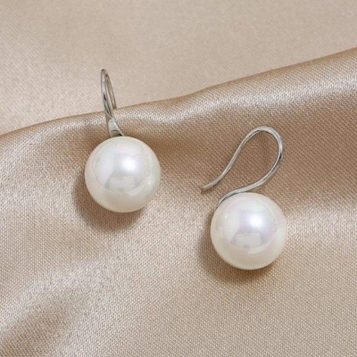Picture of Stainless Steel Gold Plated Earring Freshwater Pearl Bridal Drop Round White Pearl Stud Earrings(Off White)
