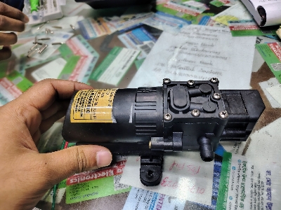 Picture of Mini Electric Pumps 12 Volt High Pressure Water Pump (Black)