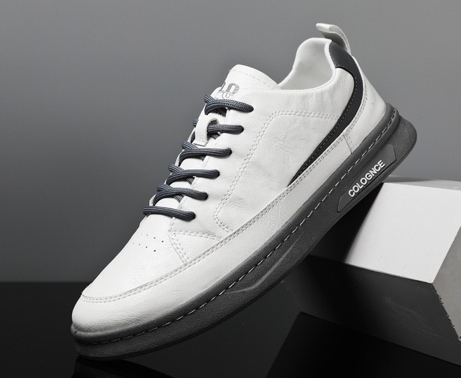 Picture of New Men's shoes Korean Version Fashion All-Match shoes for men Trendy Low-Top Flat European Sneaker White - Sneakers For Men - White