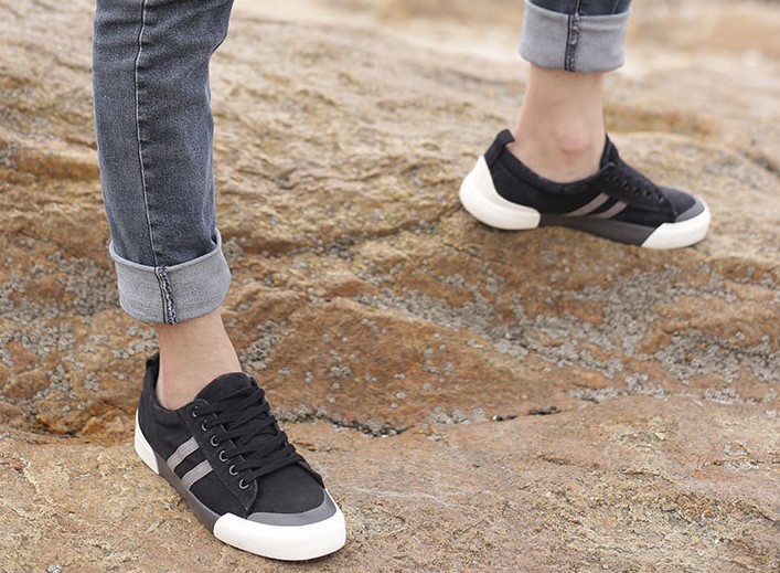 Picture of Flix Footwear shoes for men Summer breathable new versatile sports men's canvas shoes casual shoes lace-up running shoes sneakers for men - Black