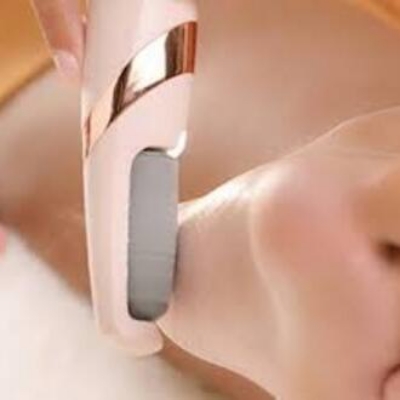 Picture of Electric Foot Dead Skin Remover Pedicure Tool – USB Rechargeable