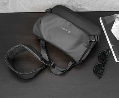 Picture of Trendy Oxford Cloth Men's Outdoor Messenger Bag