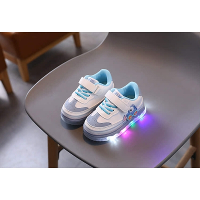 Picture of LED Shoes for Children 0-3 Yrs Childhood Baby Boy Flat Shoes Luminous Sole Children Sneaker New Toddler Girls  and boys Shoes