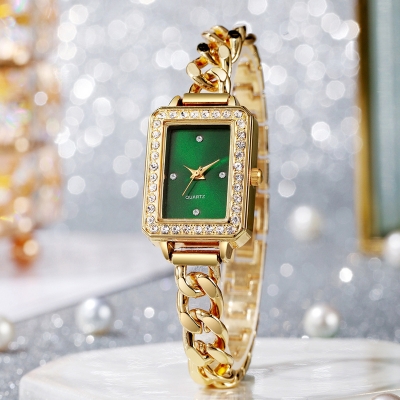 Picture of Square Niche Fashion Watch Ladies Middle Ancient Fashion Temperament Bracelet Watch Square Quartz Bracelet