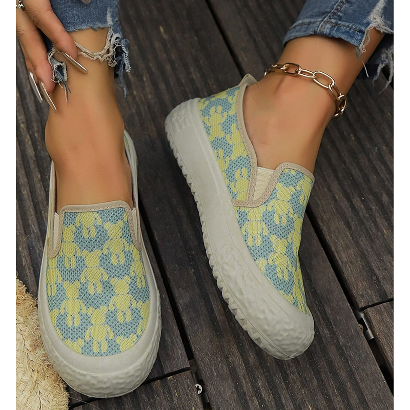 Picture of New Women's Breathable Casual Thick Sole Canvas Shoes Super Soft Flat Bottom Anti slip One Step