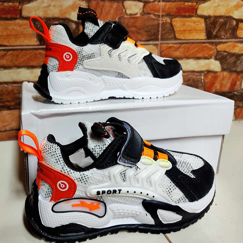 Picture of High quality microfibre material shoe for sports and jogging. boys and girls.