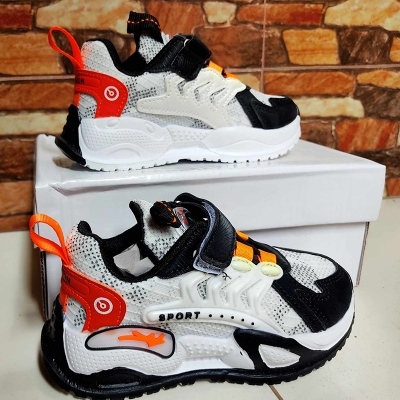 Picture of High quality microfibre material shoe for sports and jogging. boys and girls.