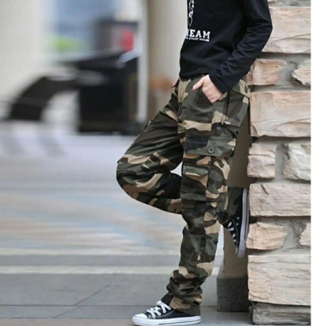 Picture of Army Design Six Pocket Cargo Pant For Men High Quality Gurbadine Pant Export Quality Material Full Stretchable Pant - Green