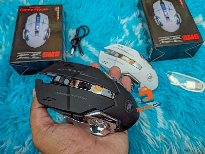 Picture of RECHARGABLE Wireless Gaming Professional Mouse RGB For IOS Android Mac & Computer Laptop - Black