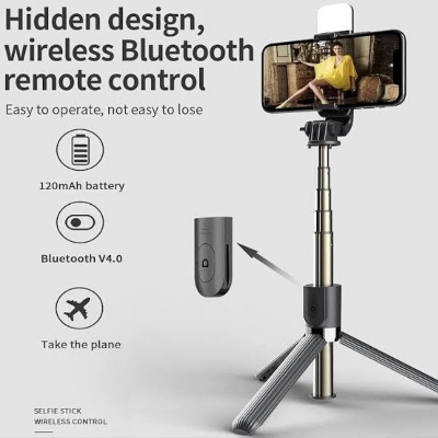 Picture of Q07 Selfie Stick Foldable Mini Tripod with Fill Light Bluetooth Remote Shutter Retractable Rod for Phone - Black