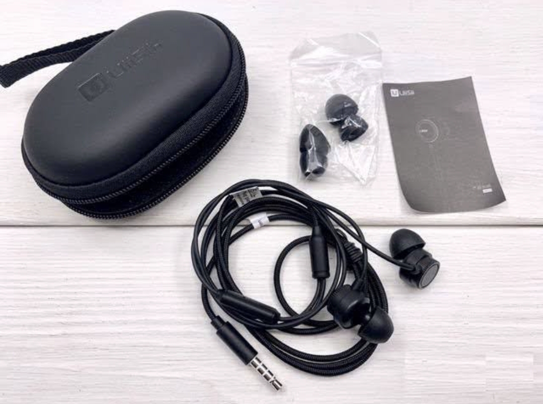 Picture of UiiSii HM13 Wired In-Ear Headphones