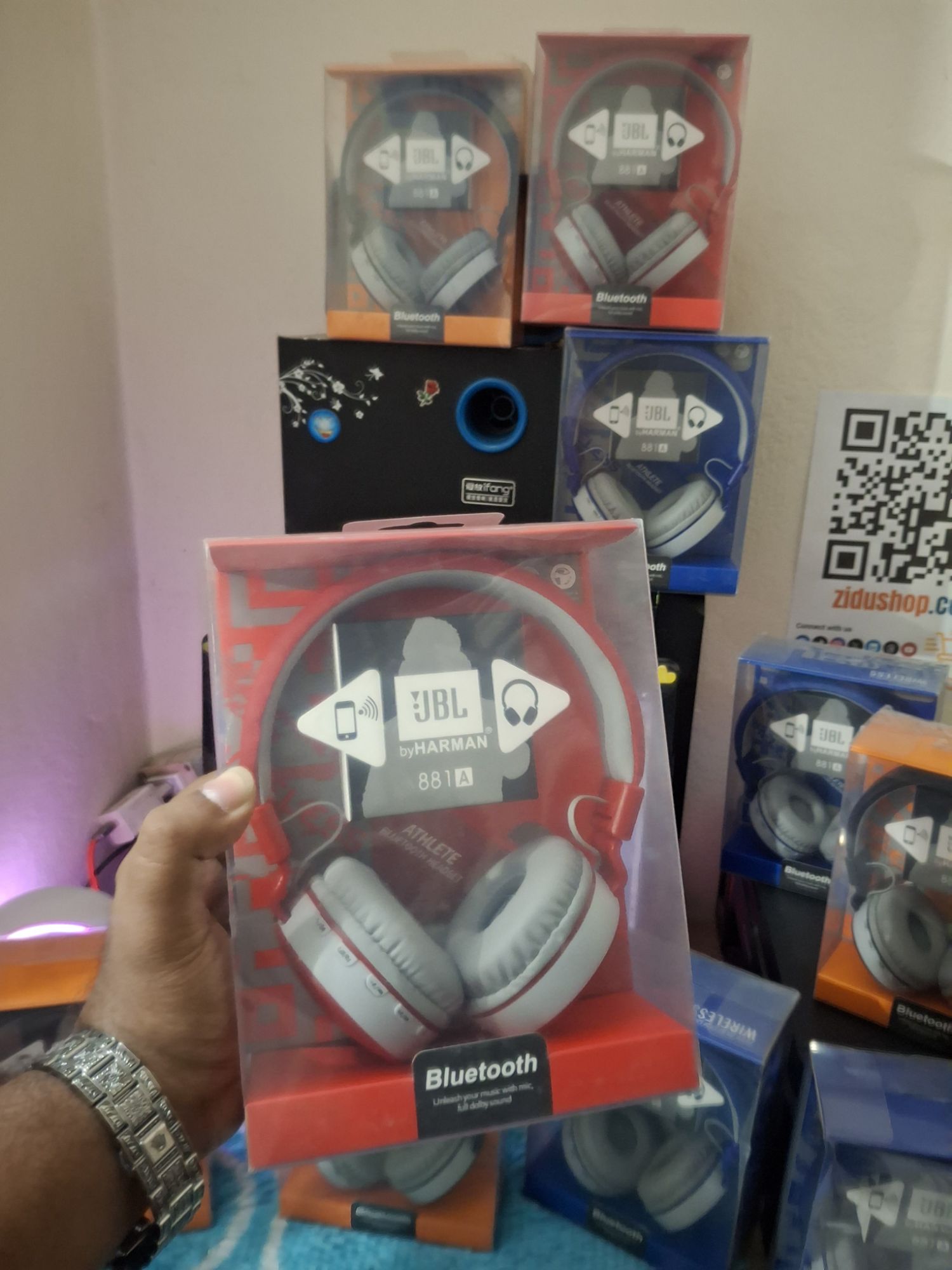 Picture of JBL 881A Wireless Headphone High Quality Headset - Not Specified