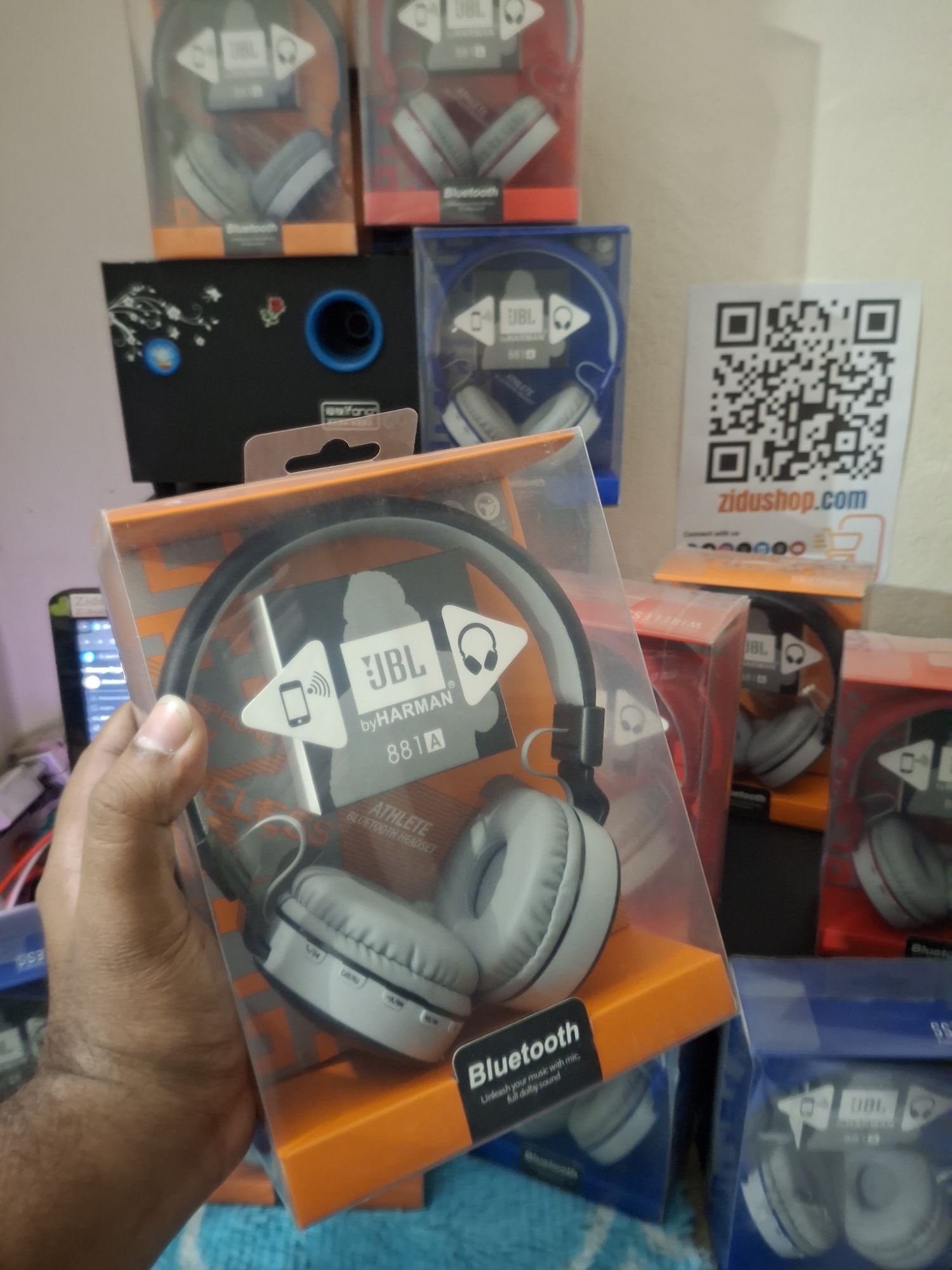 Picture of JBL 881A Wireless Headphone High Quality Headset - Not Specified