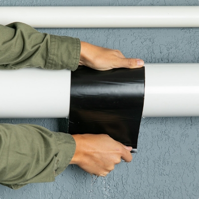 Picture of Flex Seal Tape Best Leakage Solution (𝟒 𝐢𝐧𝐜𝐡𝐞𝐬 𝐱 𝟓 𝐟𝐞𝐞𝐭) - Black