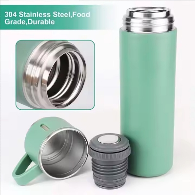 Picture of 500ml Portable Flask with 3 Cup Settlement (Green)