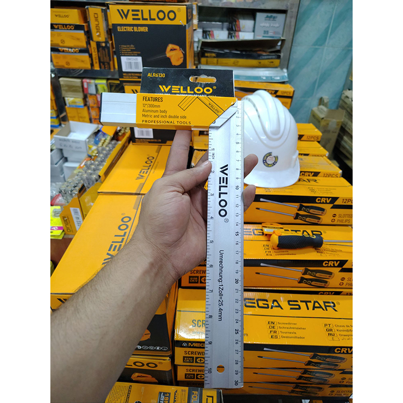 Picture of WELLOO 12" Aluminum Square Ruler ALR6130 🛠️📐 (Silver)