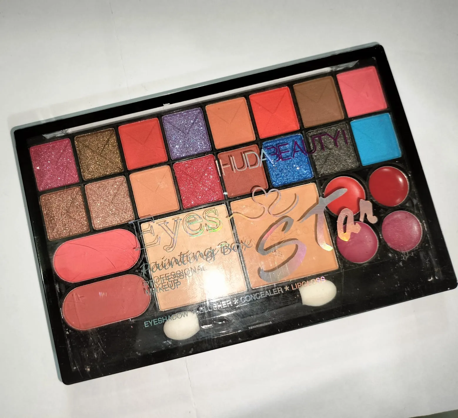 Picture of 24Huda Girl BEAUTY Swiss Edition Professional Makeup Kit For Girls