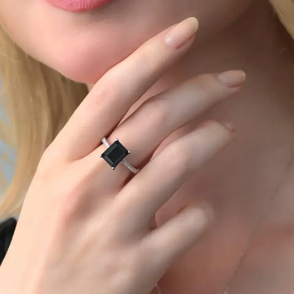 Picture of Chowtushkoni Dyuti Women's Ring