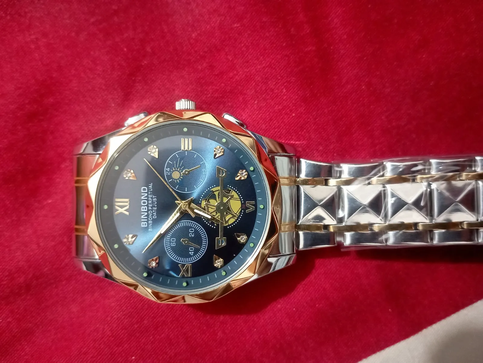 Picture of BINBOND B1236 Brand Fashion Tourbillon Dial Quartz Watches Men’s Luxury Stainless Steel