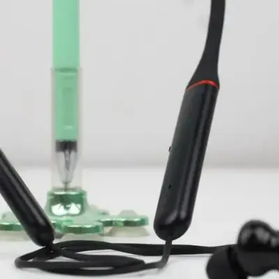 Picture of Neck-mounted Bluetooth earphone HB19