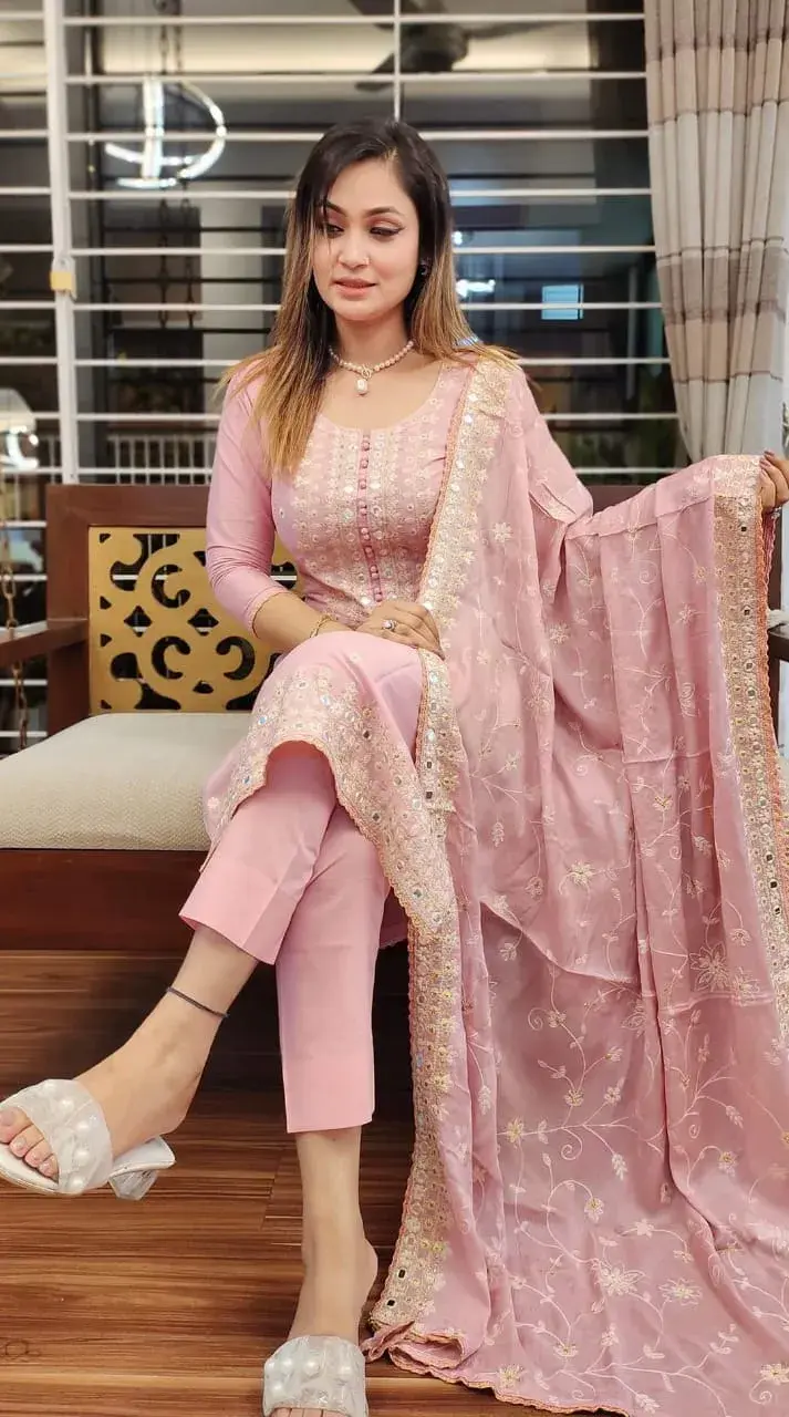 Picture of Exclusive 3-Piece Stylish Shirt Combo Pack