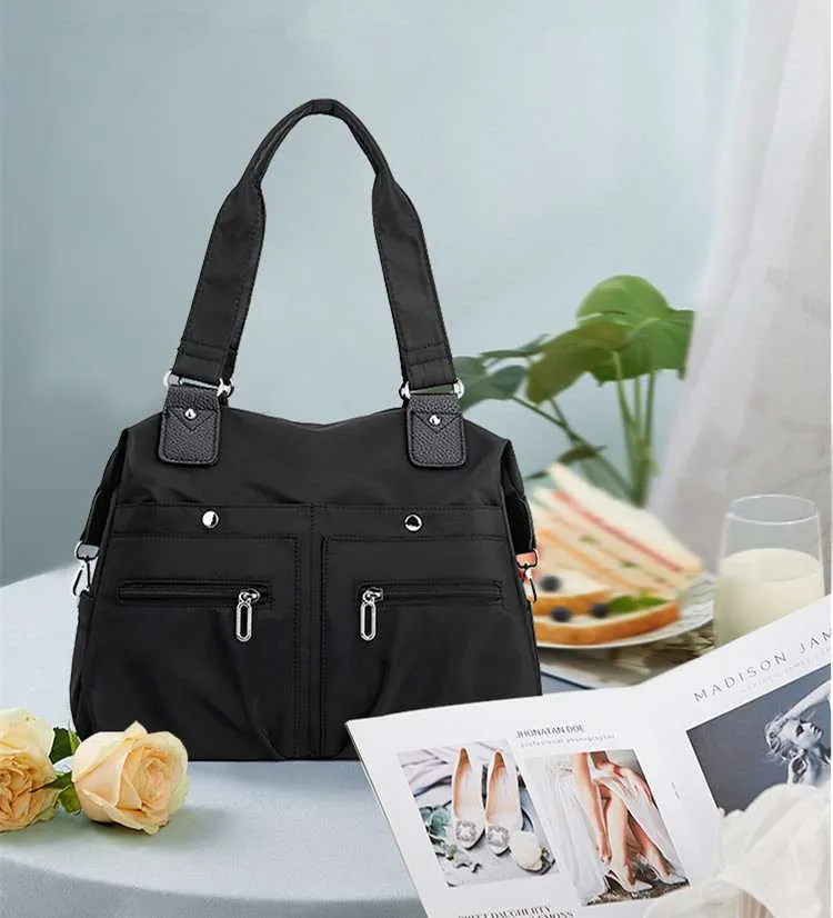 Picture of Women's Handbag Solid (black)