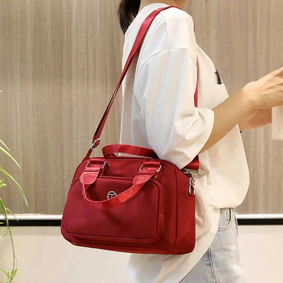 Picture of Large Capacity Fashionbag (maroon)