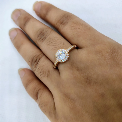 Picture of Luminous Embrace  Brilliant Center Stone with Twisted Band Womens Ring