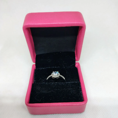 Picture of Luminous Embrace Brilliant Center Stone with Twisted Band Womens Ring