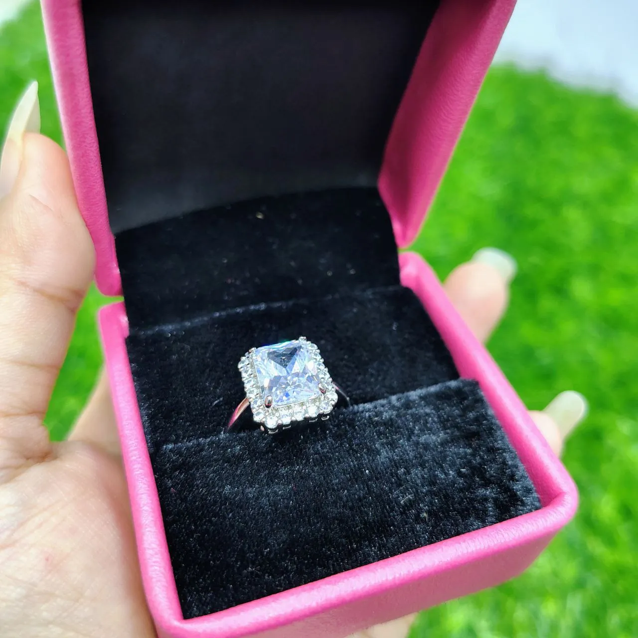 Picture of Luxury Emerald Cut Crystal Ring for Women