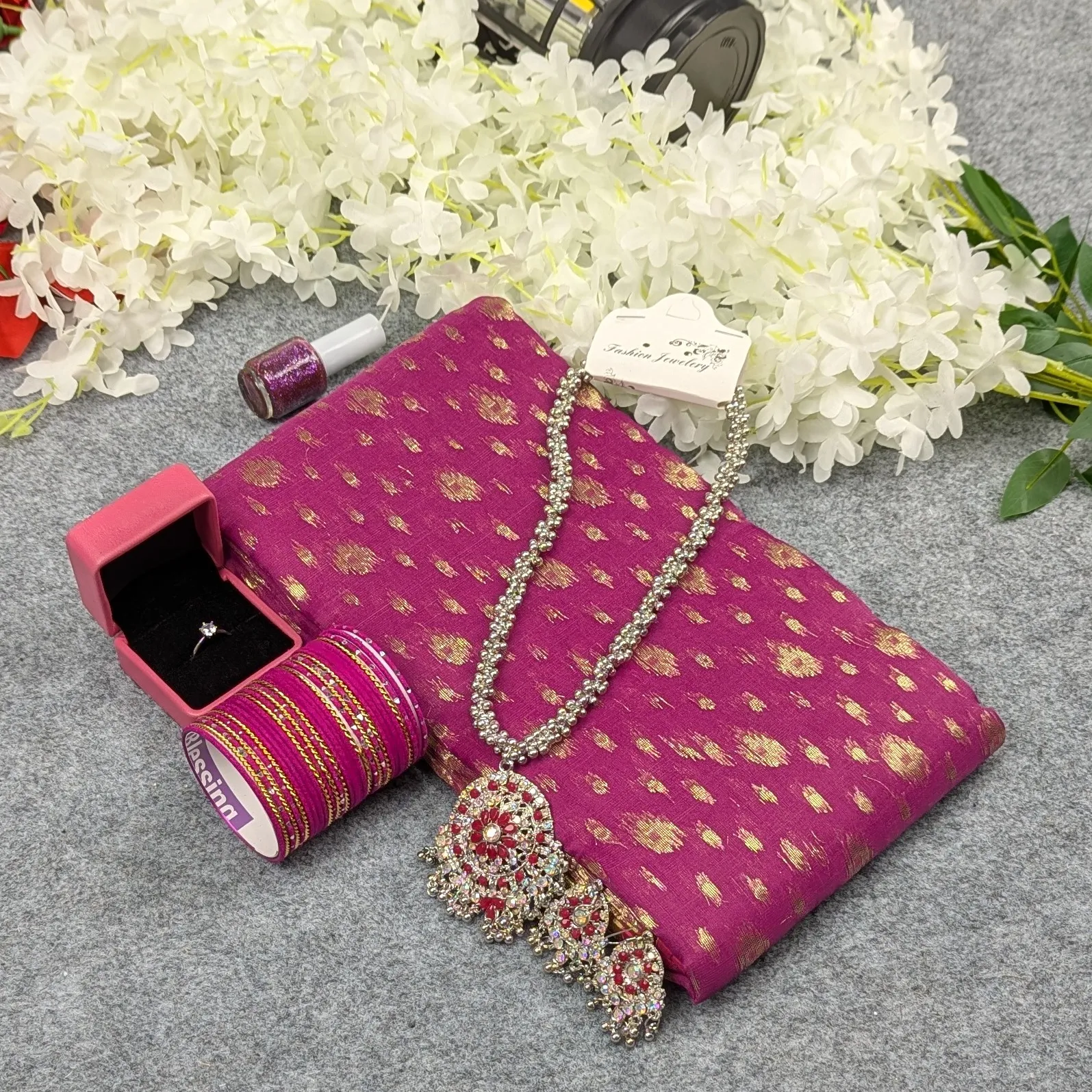 Picture of Premium Half Silk Jamdani Saree Combo Set - Purple