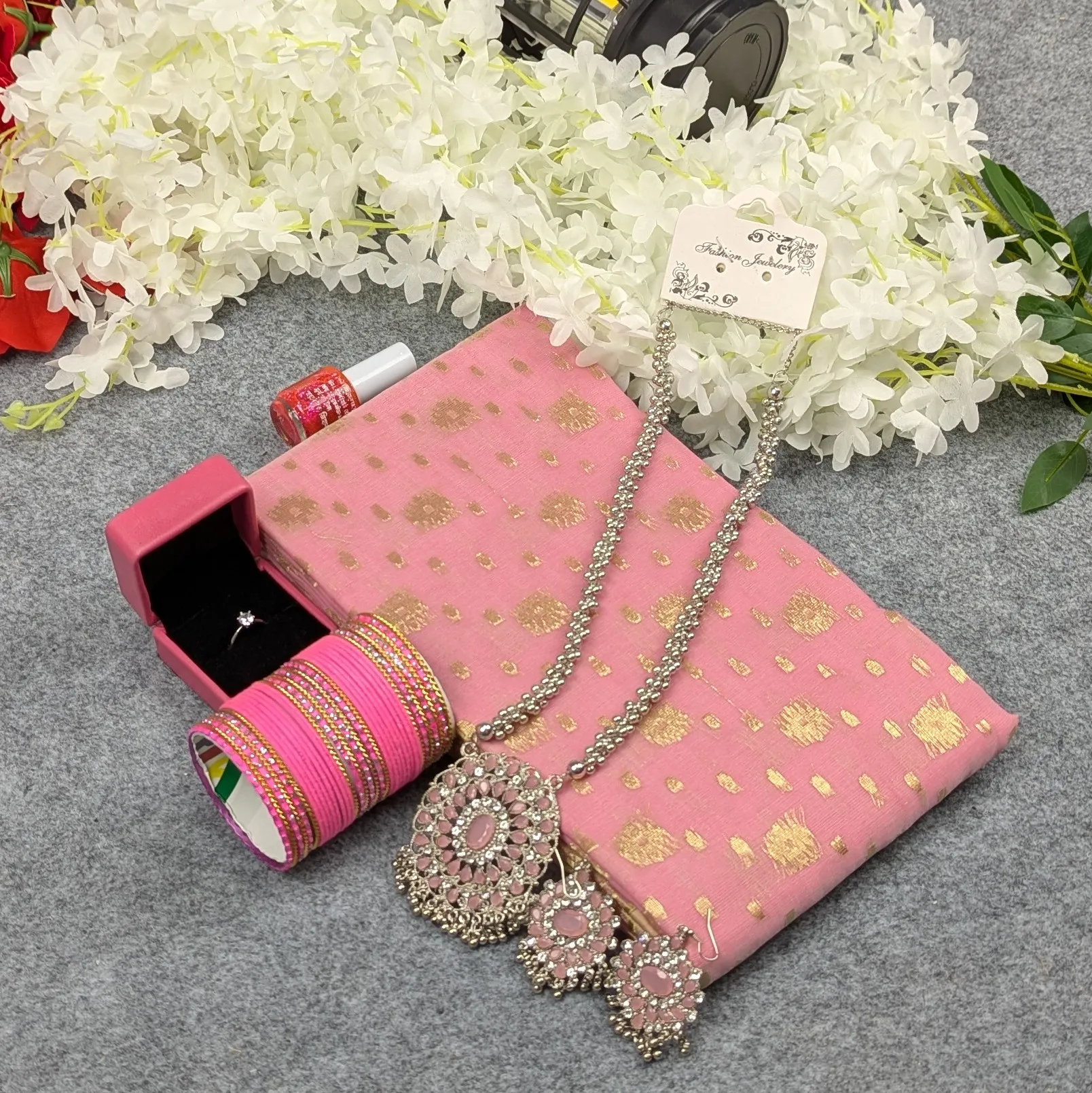 Picture of Premium Half Silk Jamdani Saree Combo Set - Pink