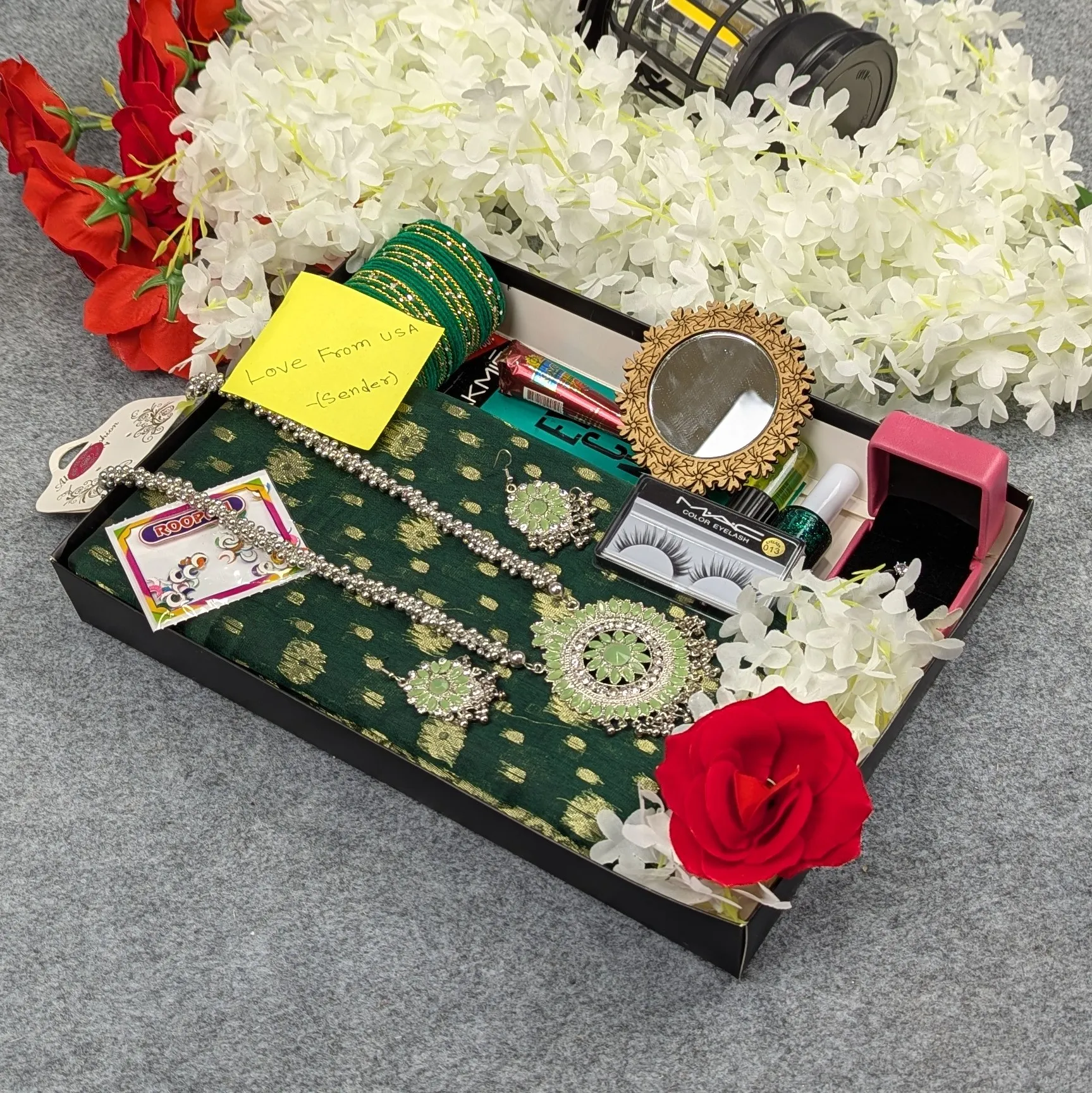 Picture of Premium Half Silk Jamdani Saree Combo Set - Green