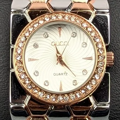 Picture of Elegant Multti Ladies Quartz Watch with Crystal Bezel – Premium Bracelet Design (White Dial)