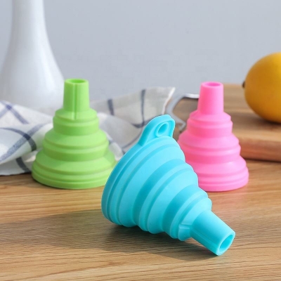 Picture of 3 PCS Mini Foldable Telescopic Funnel Creative Household Silicone Kitchen Tools for Oil and Wine Small Diameter Utensils for Forks(Multicolor)