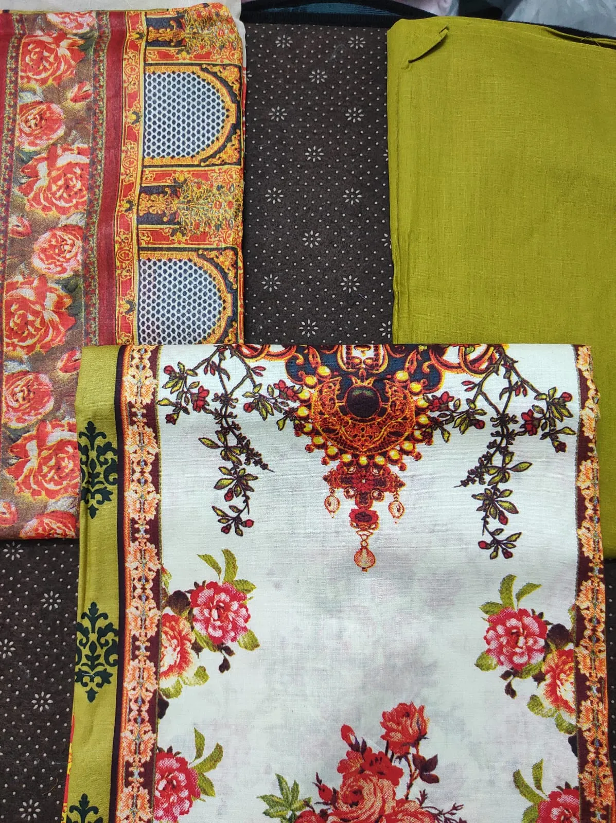 Picture of MALHAR 100% Premium cotton lawn digital printed 3 Piece