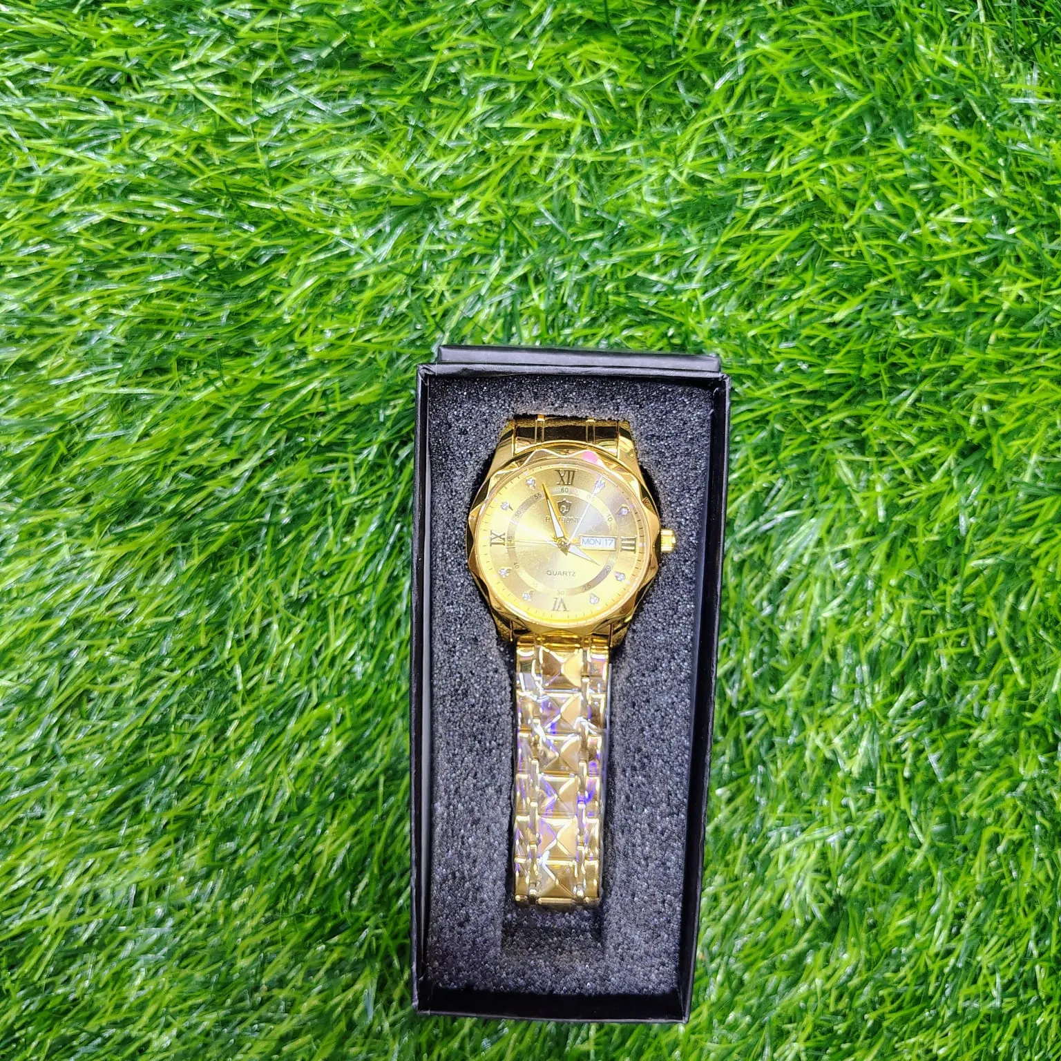 Picture of BINBOND 2521 Luxury Brand Luminous Quartz Watch For Men (full golden)