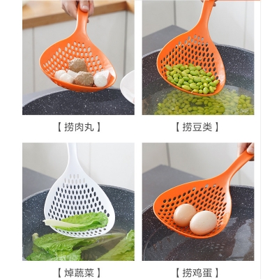 Picture of Large Colander Kitchen Large Noodle Spoon Long Handle Spoon High Temperature Non-stick Pan Colanders Strainers Kitchen Utensils