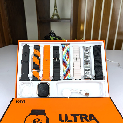 Picture of Y80 Ultra Smartwatch With 8 Strap