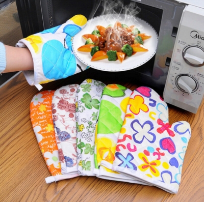 Picture of Heat Resistant Anti-Slip Cooking Glove - Microwave and Kitchen Baking Tool - Multicolor